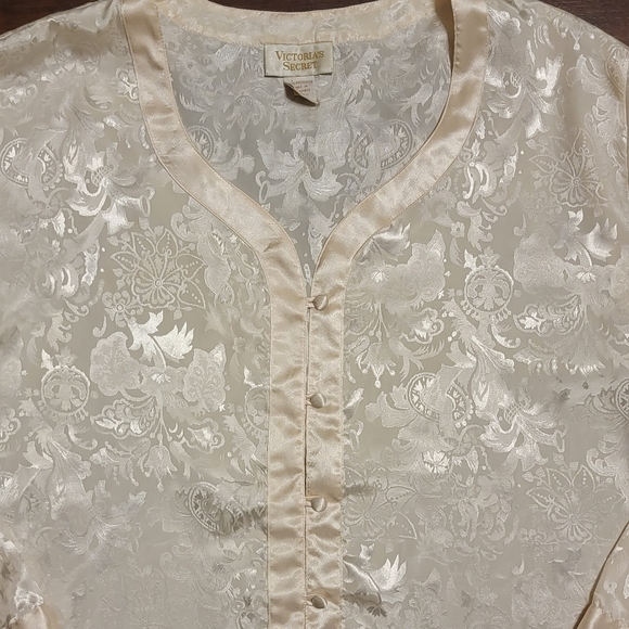 Vintage Victoria's Secret Gold Label Floral Pajama Sleepwear Top - Picture 2 of 3